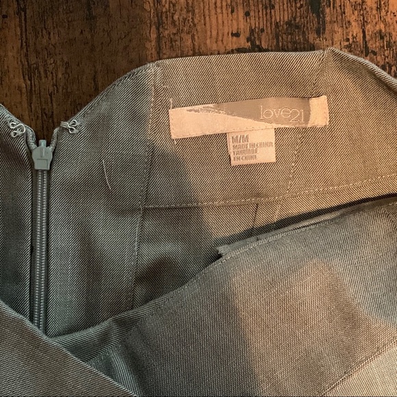 👍 Forever 21 Dressy skirt - Picture 3 of 4